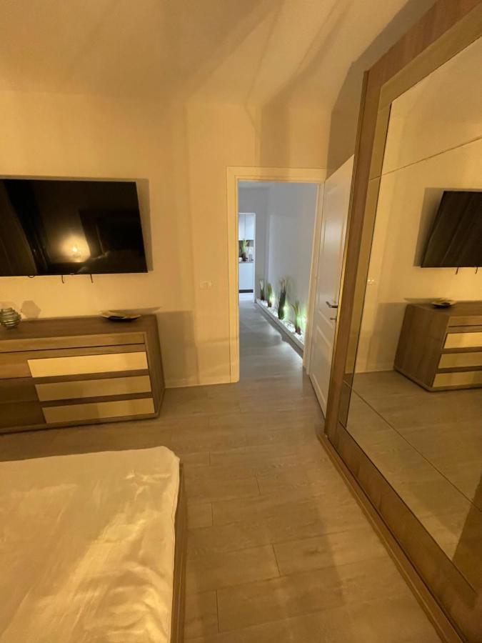 Oxana Apartments - 3 Camere - Timisoara Exterior photo